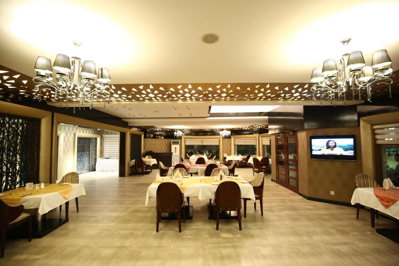 Bahria Grand Hotel & Resort Lahore Exterior photo
